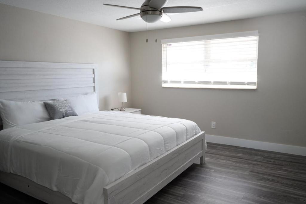 Vila Hosting New Tampa Exteriér fotografie